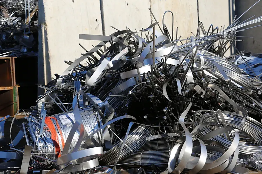 Steel crushing plants