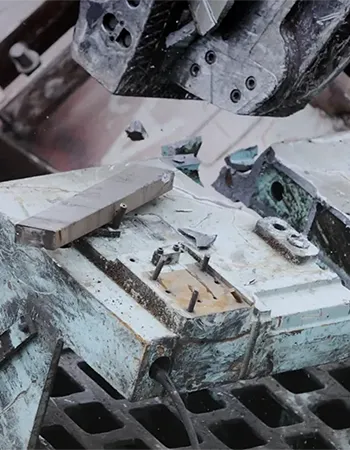 Cast iron scrap processing machines