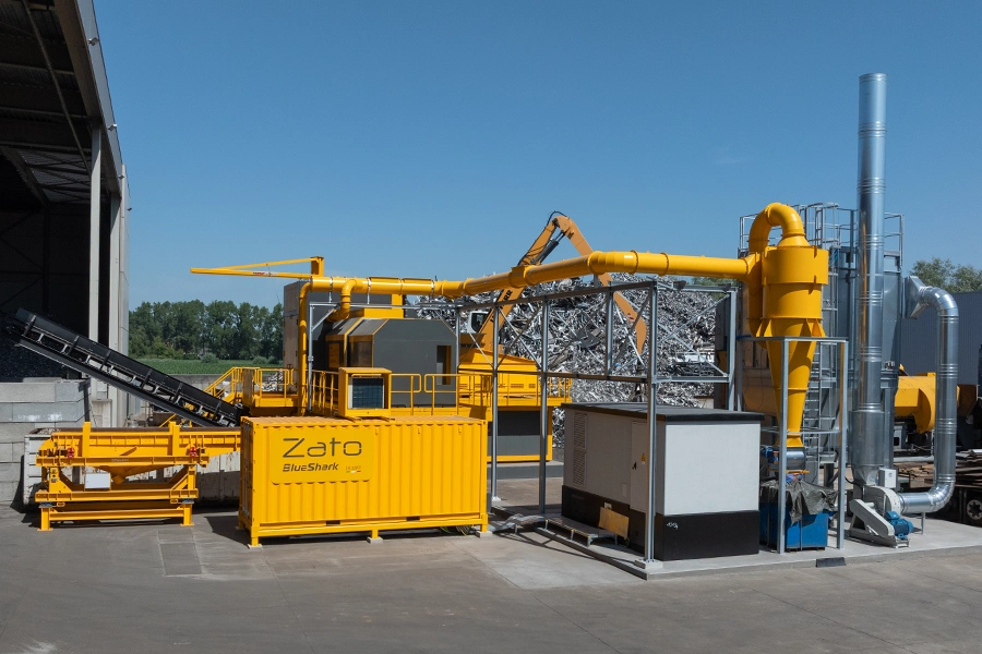 installation de recyclage des métaux zato dans un chantier de ferraille