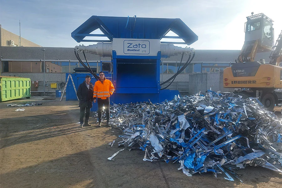 Zato Blue Devil Scarp Expo